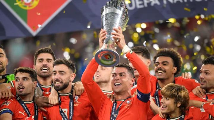 01jx8ttxxseksczz075f-68464f2d973a1 Ronaldo lại tỏa sáng mang thêm một danh hiệu nữa về với Selecao Châu Âu (Ảnh: Sky Sport)