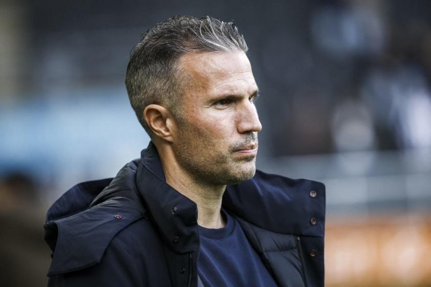 feyenoords-dutch-headcoach-robin-68faaf99bc166 Cúp C2: Các Trận Đấu Bị Tạm Dừng Đột Ngột Vì Thời Tiết